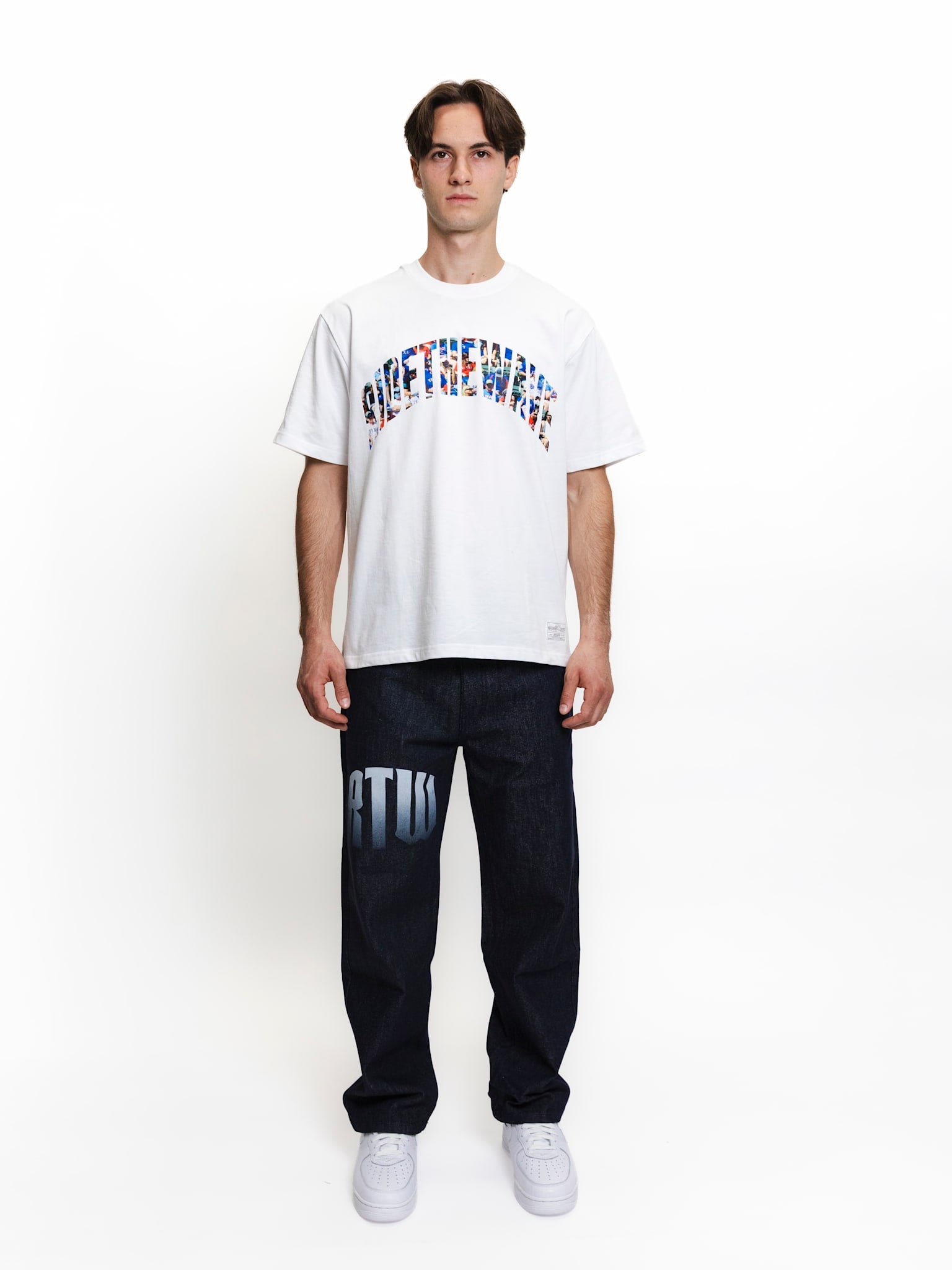 RIDETHEWAVE Crowd Logo T-shirt